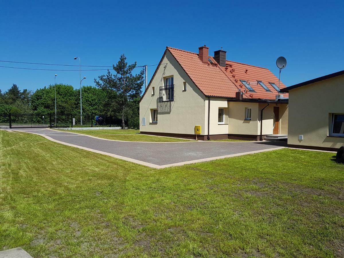Villa Dom Wakacyjny Na Sielskiej Allenstein Exterior foto