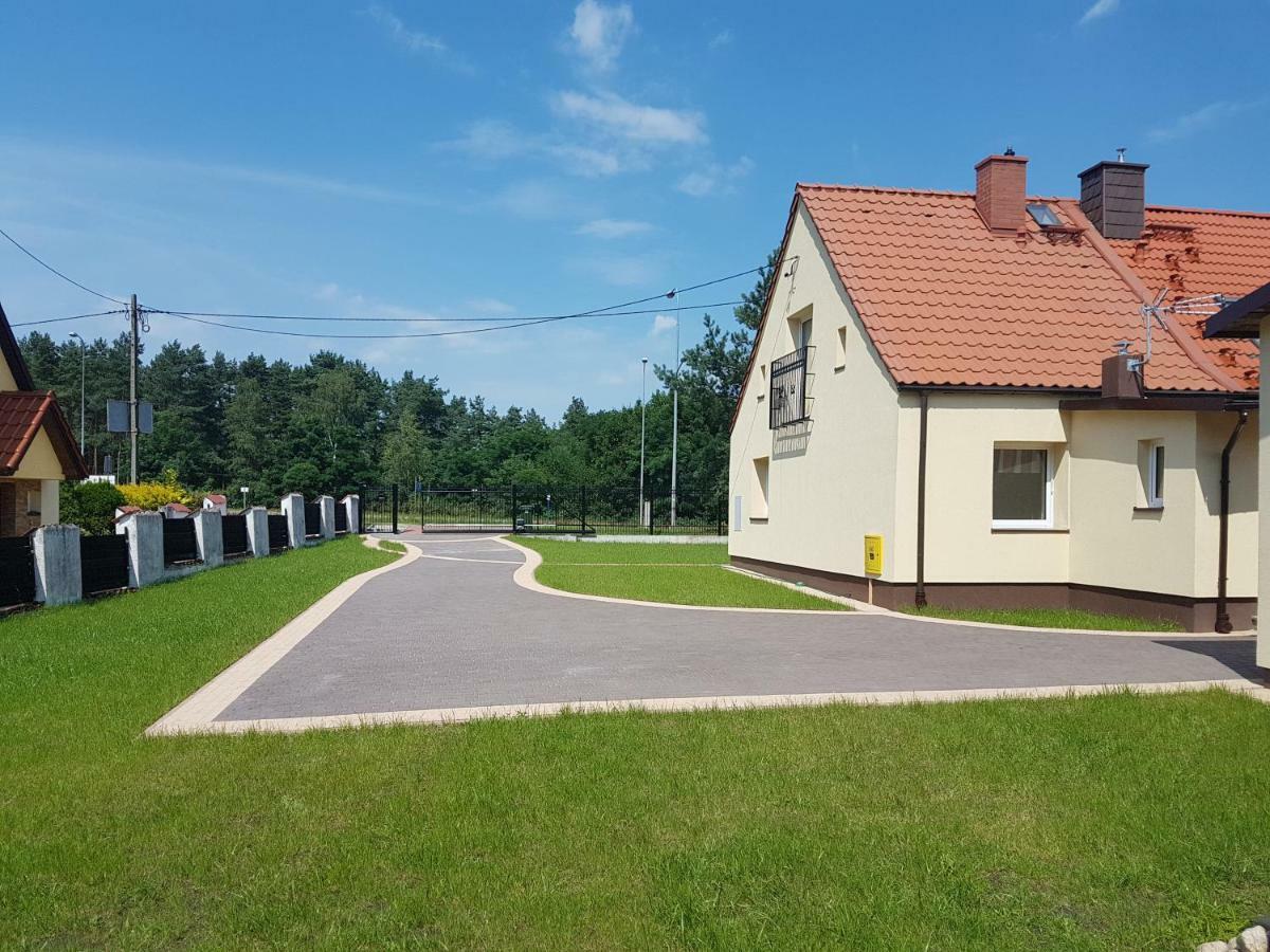 Villa Dom Wakacyjny Na Sielskiej Allenstein Exterior foto